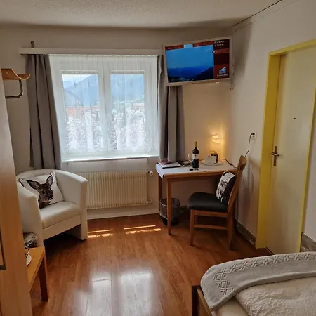 ホテル Paradis-leukerbad-therme