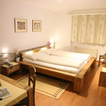 Paradis-leukerbad-therme Otel