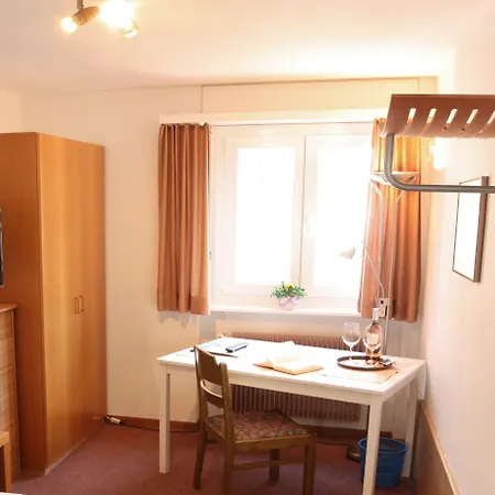 Paradis-leukerbad-therme Otel