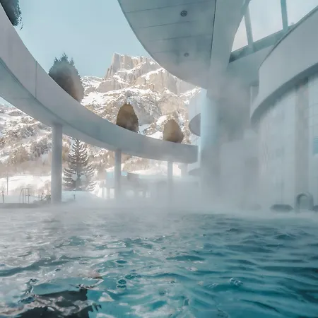 Paradis-leukerbad-therme Leukerbad