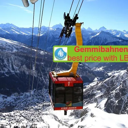 Paradis-leukerbad-therme ロイカーバード