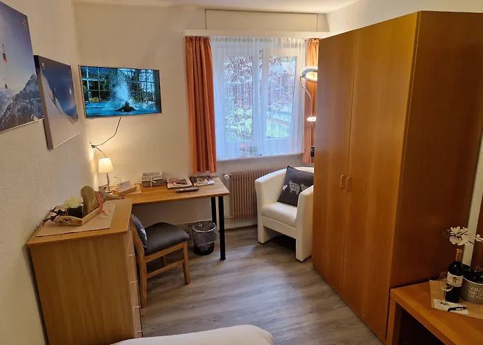 Paradis-leukerbad-therme 2* Leukerbad